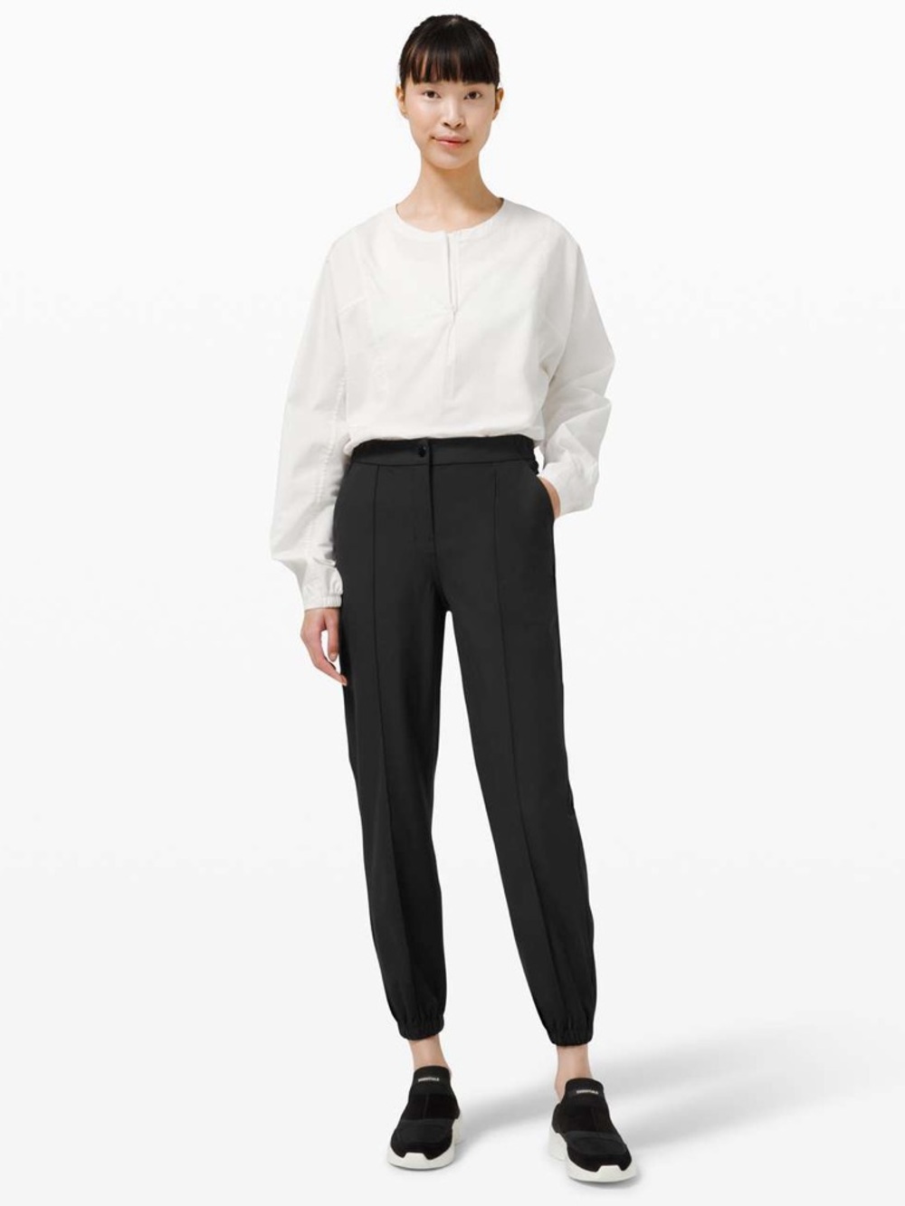 Lululemon Warpstreme High-Rise 7/8 Jogger in Black Size 28